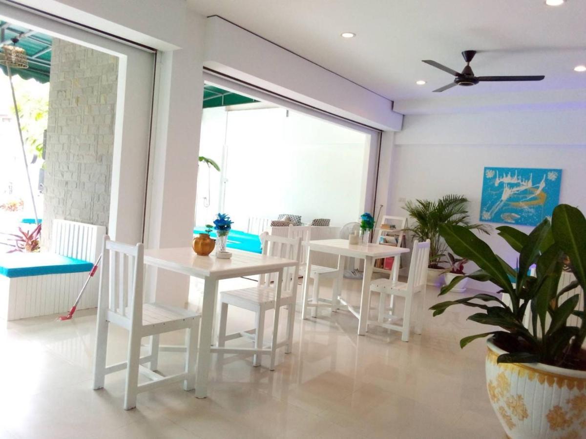 Baan Oui Guest House - Nai Harn Phuket Екстериор снимка