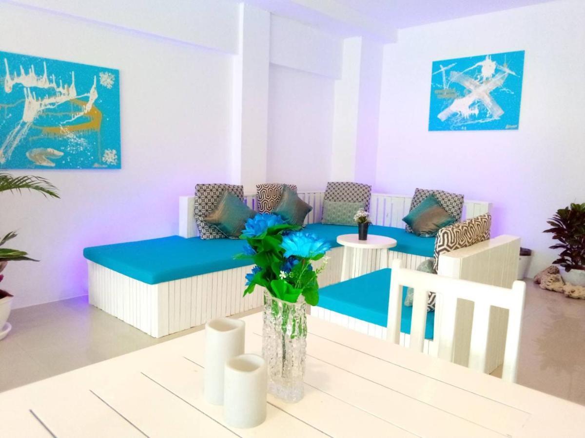 Baan Oui Guest House - Nai Harn Phuket Екстериор снимка