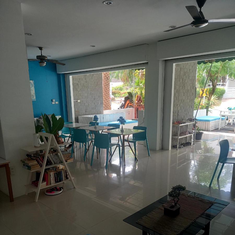 Baan Oui Guest House - Nai Harn Phuket Екстериор снимка
